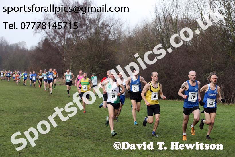 Mens 35 to 64s, 2018 North Eastern Masters, Darlington. Photo: David T. Hewitson/Sports for All Pics